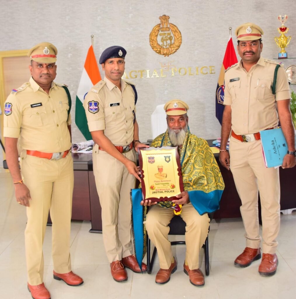 పదవి విరమణ పొందినఏఆర్ ఎస్సై కి ఆత్మీయ వీడ్కోలు