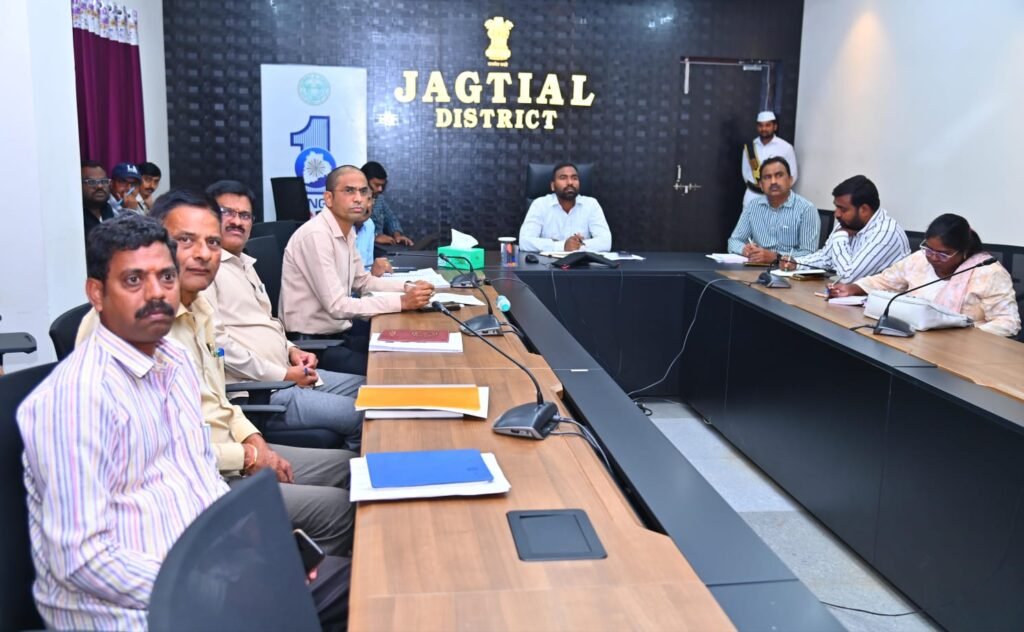 యంగ్ ఇండియా ఇంటిగ్రేటెడ్ స్కూల్స్ నిర్మాణం పై సమీక్ష