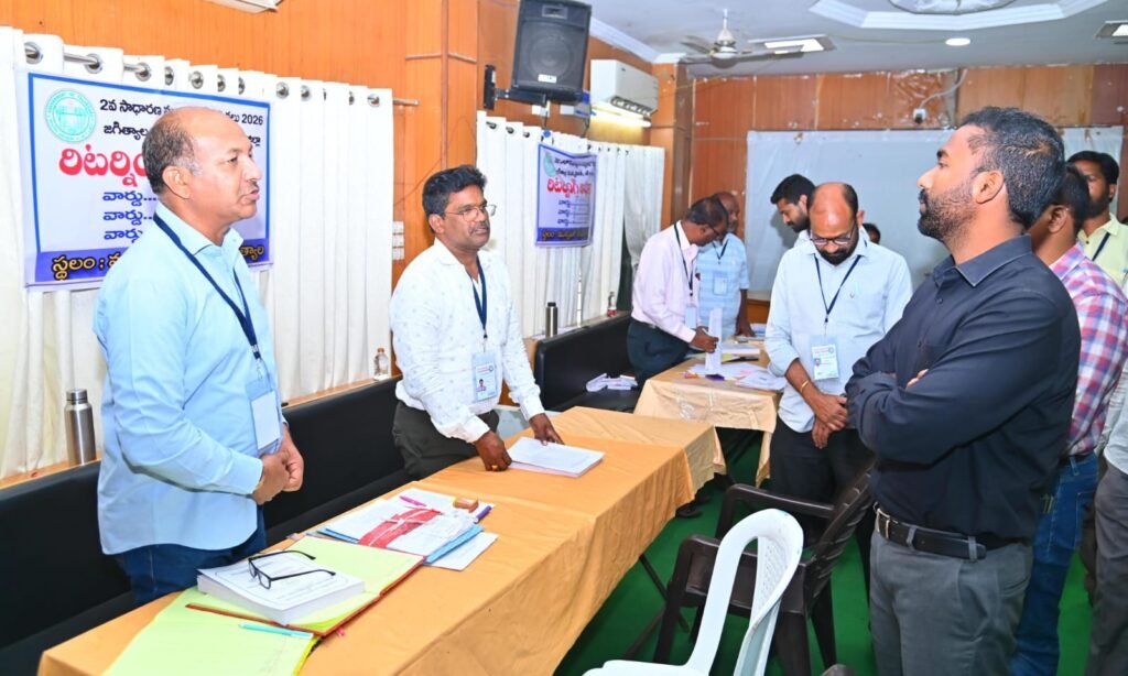 నామినేషన్ ప్రక్రియ సజావుగా నిర్వహించాలి. కలెక్టర్ సత్య ప్రసాద్