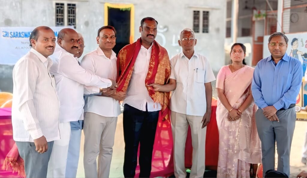 విద్యాభివృద్ధి కోసం ముందుకు రావడం అభినందనీయం