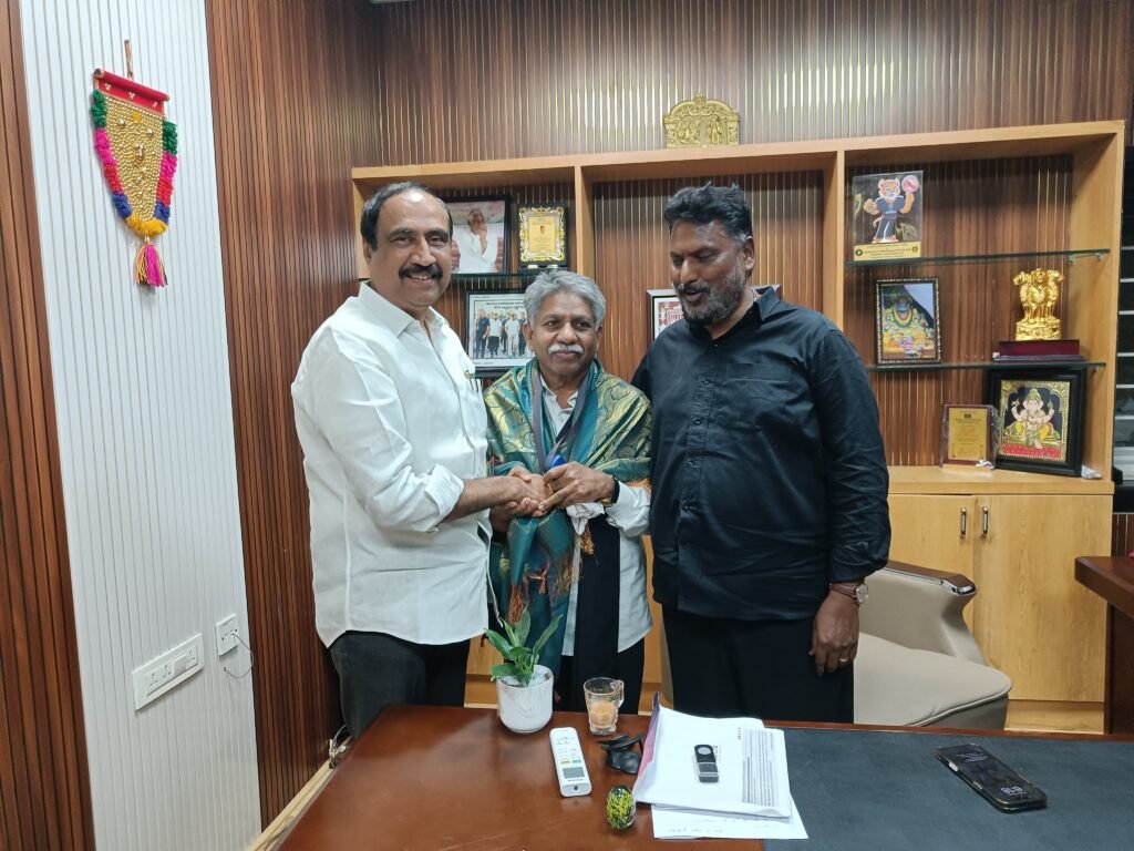 పద్మశ్రీ మందకృష్ణ మాదిగ ని మర్యాదపూర్వకంగా కలిసిన ఎమ్మెల్యే