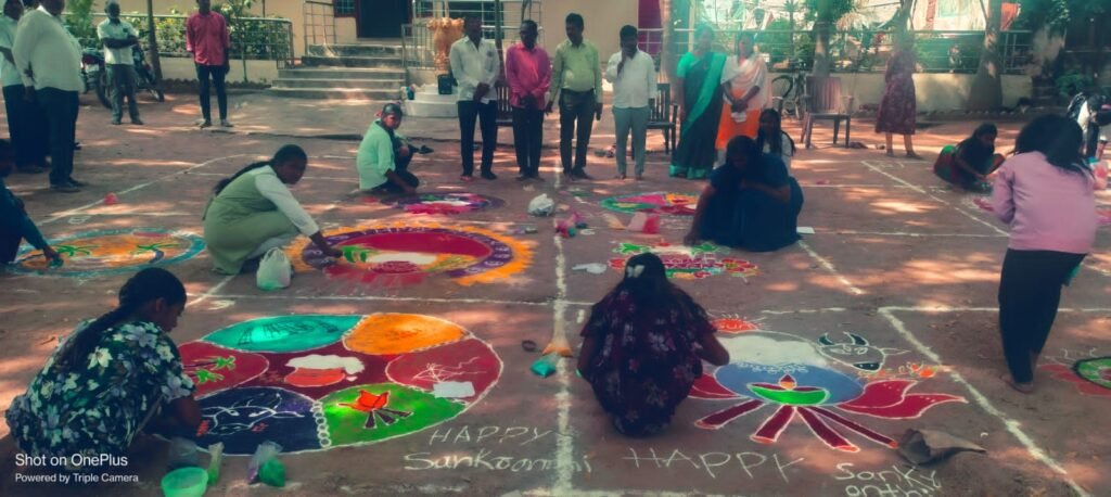 వివేకానంద సేవాసమితి ఆధ్వర్యంలో ముగ్గుల పోటీలు