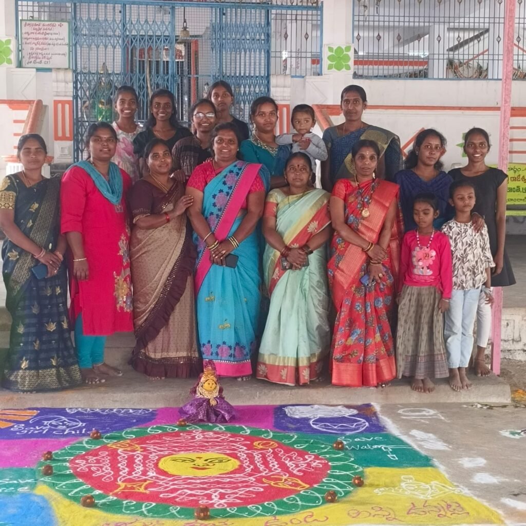 ఆర్యవైశ్య సంఘం ఆధ్వర్యంలో ముగ్గుల పోటీలు