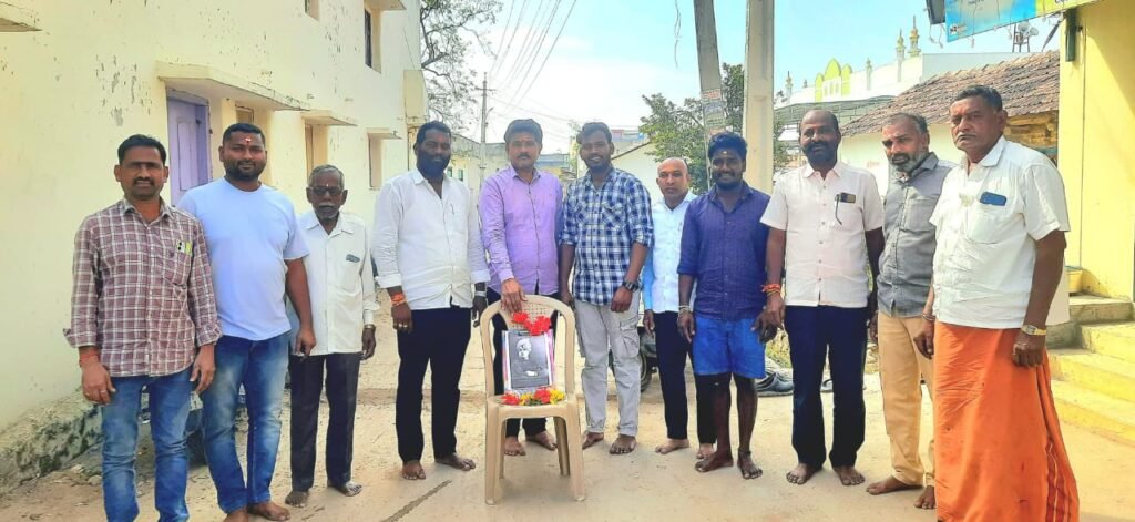 యువజన సంఘాల ఆధ్వర్యంలో వివేకానంద జయంతి