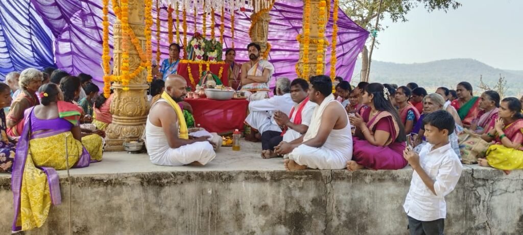 ఘనంగా గోదారంగనాధుల కళ్యాణం