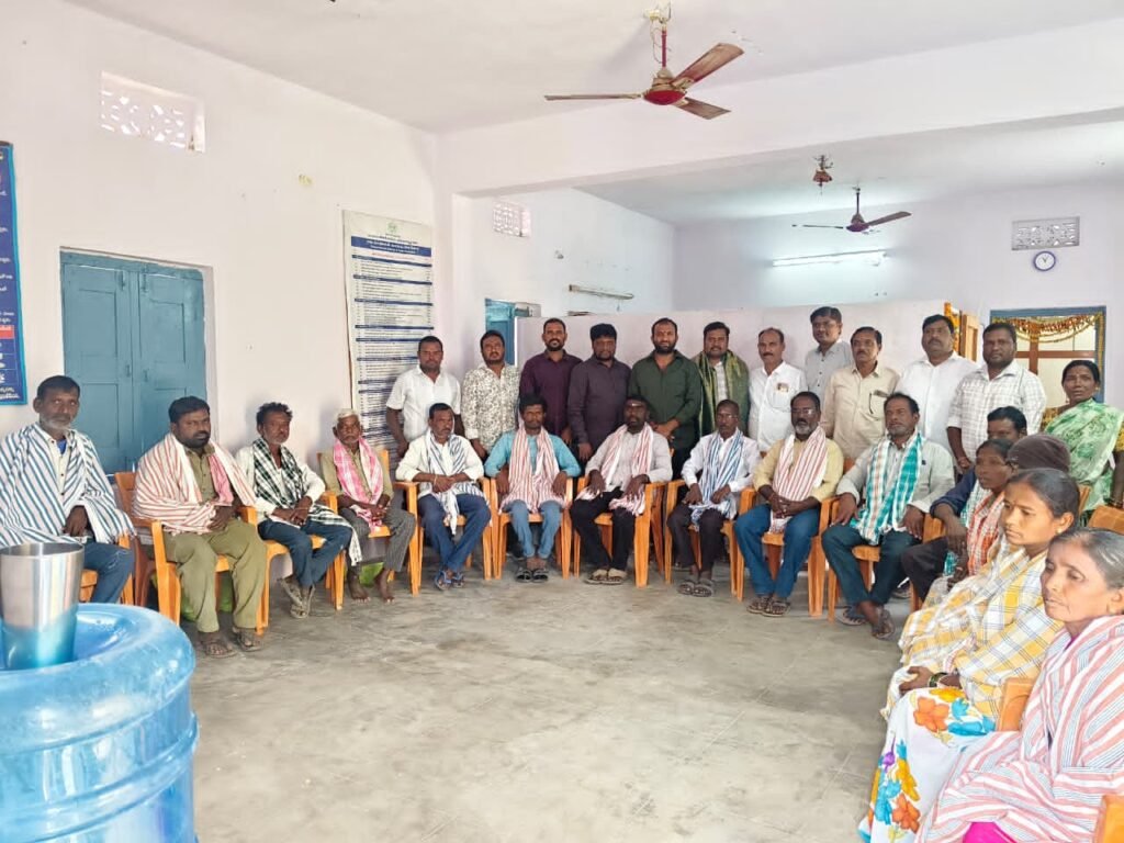 పారిశుధ్య కార్మికుల సేవలు వెలకట్టలేనివి.