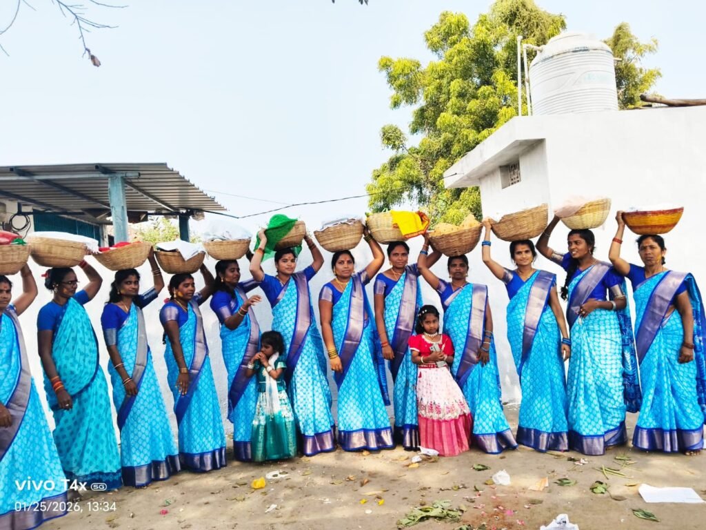 ఇందిరమ్మ చీరలతో పోచమ్మకు ‘చలిబోనాలు’