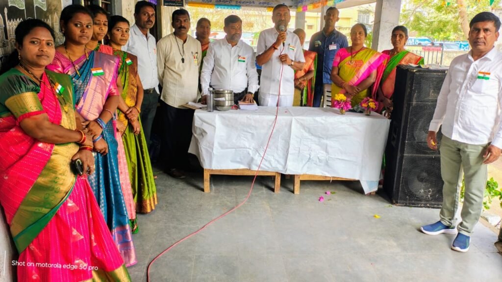 గడి పాఠశాలలో ఘనంగా గణతంత్ర దినోత్సవ వేడుకలు.