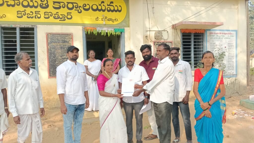 పారిశుద్ధ సిబ్బందికి ఇన్సూరెన్స్ సౌకర్యం :సర్పంచ్ చల్ల రక్షిత -పురుషోత్తం