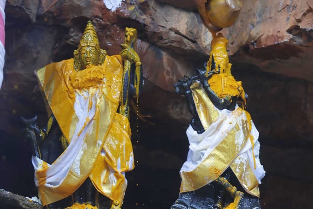 వేడుక‌గా శ్రీ రామకృష్ణ తీర్థ ముక్కోటి