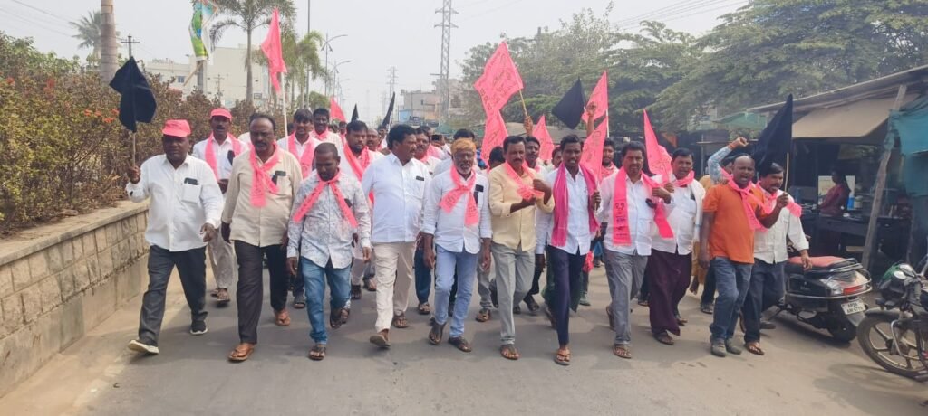 సిట్ విచారణ పేరుతో కేసీఆర్‌పై రాజకీయ వేధింపులు