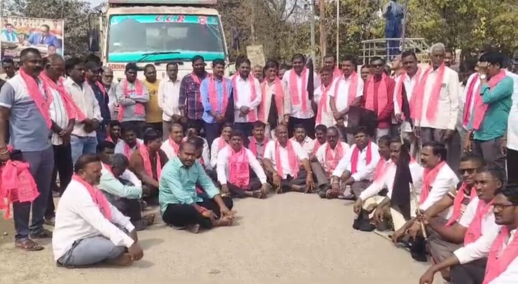 సిట్ విచారణ పేరుతొ కేసీఆర్‌పై ఎందుకీ కక్ష..?