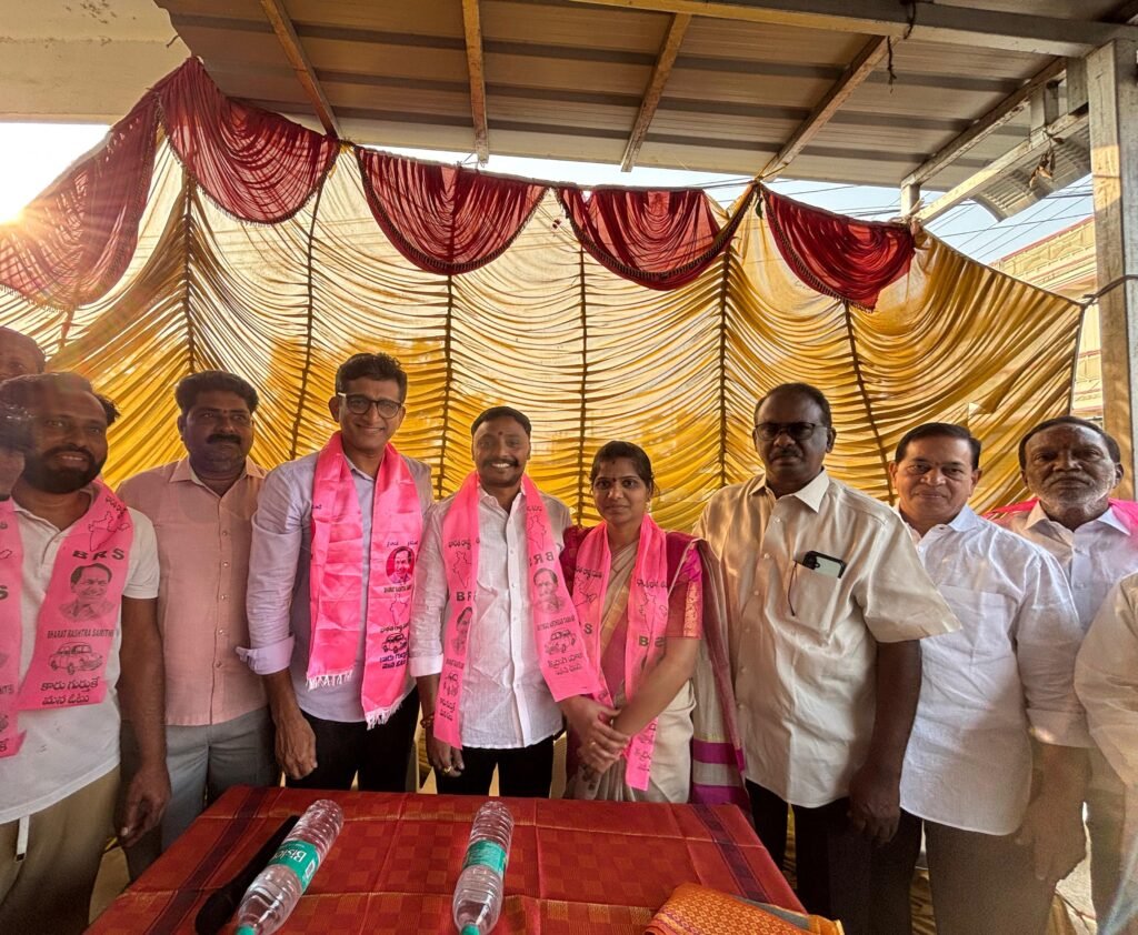 బీఆర్ఎస్ పార్టీలో భారీ చేరికలు