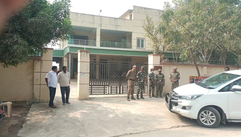 జగిత్యాల మున్సిపల్ ఎన్నికల్లో కాంగ్రెస్ టికెట్ల లొల్లి…జీవన్ రెడ్డి వర్గంలో అసంతృప్తి