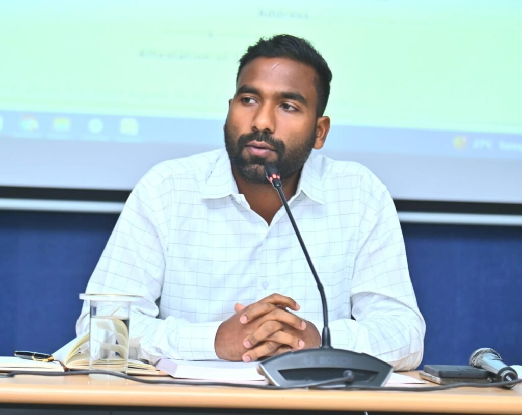 మున్సిపల్ ఎన్నికలు సమర్థవంతంగా నిర్వహించాలి