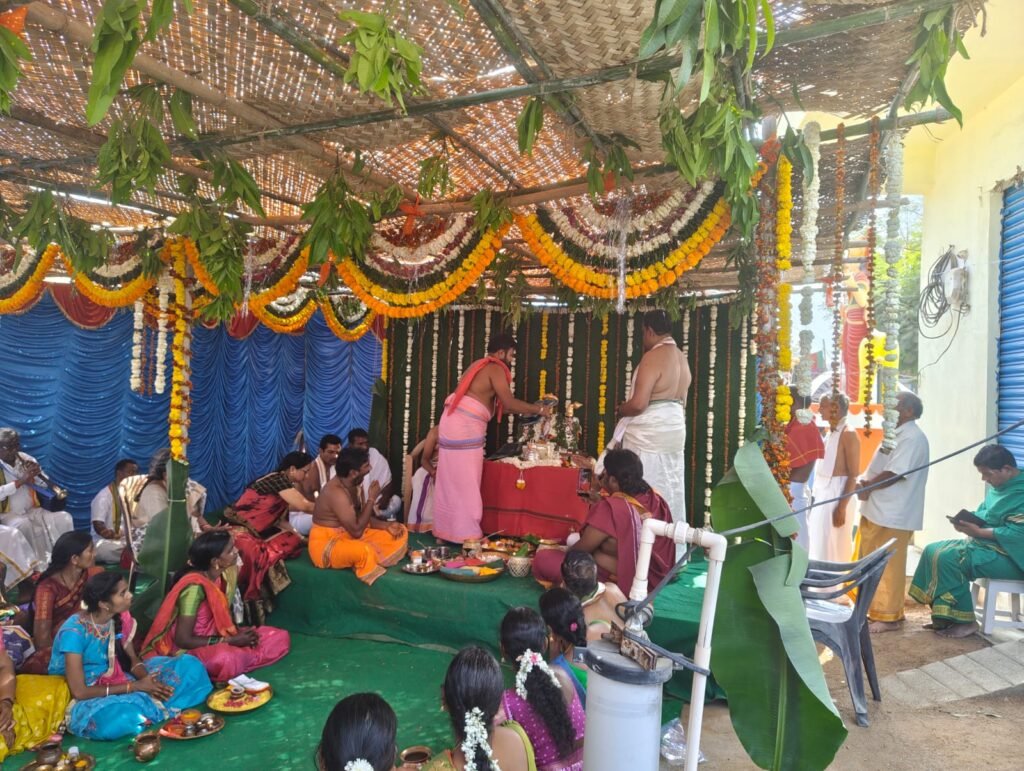 ఘనంగా శ్రీ లక్ష్మి వెంకటేశ్వర స్వామి కల్యాణ మహోత్సవం