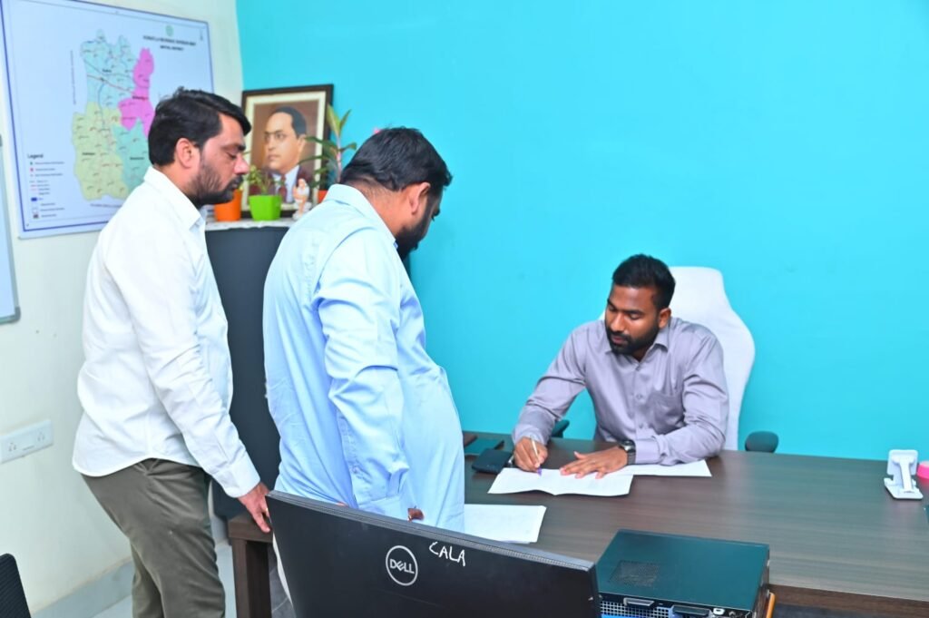 ఆర్డీవో కార్యాలయం ఆకస్మిక తనిఖీ