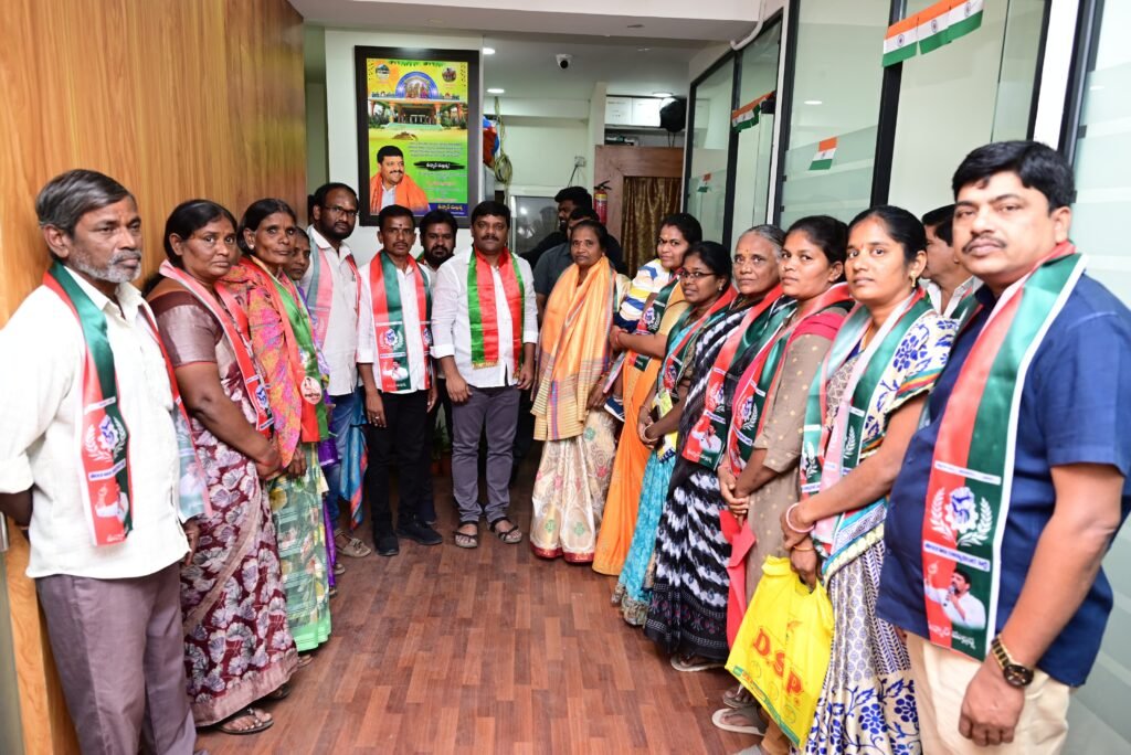 నాగోల్ డివిజన్ నుండి తెలంగాణ రాజ్యాధికార పార్టీలోకి భారీ చేరికలు
