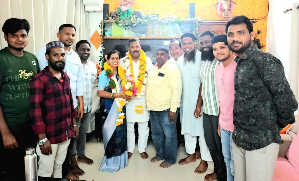 మున్సిపల్ కౌన్సిలర్ కు ఘన సన్మానం