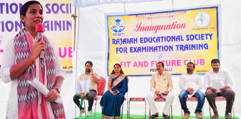 యువతకు ఉపాధి మహిళలకు ఆర్థిక స్వాలంబనే లక్ష్యం