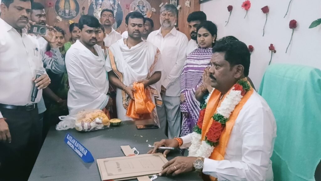 బాధ్యతలు చేపట్టిన రాయికల్ మున్సిపల్ నూతన పాలకవర్గం