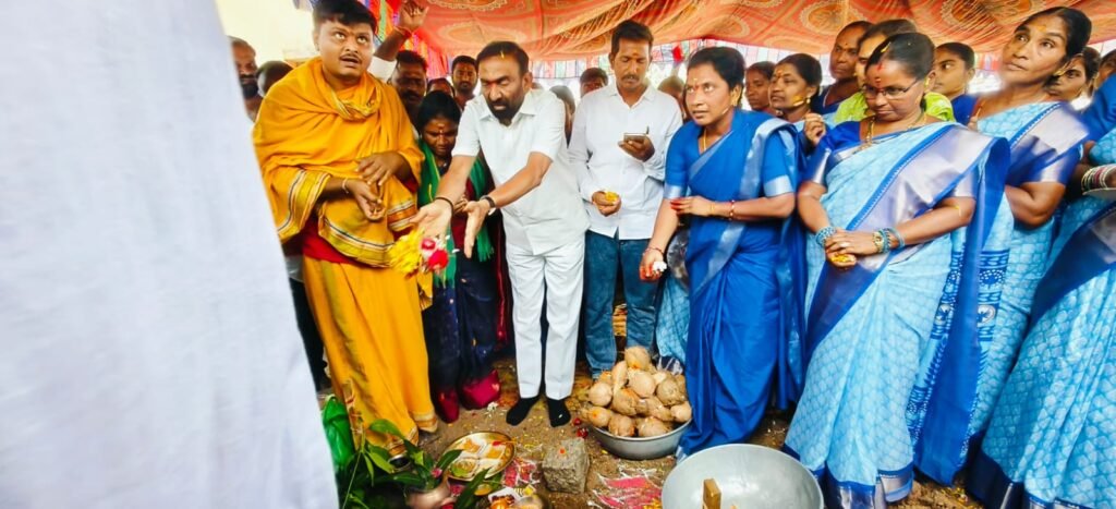 పలు అభివృద్ధి పనులకు భూమిపూజ చేసిన జువ్వాడి