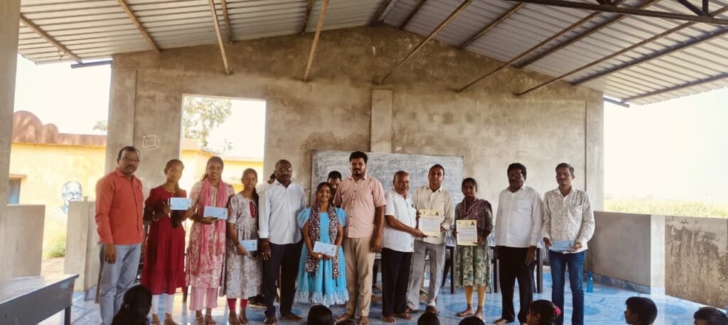 సరస్వతి పూజ చేసి హాల్ టికెట్స్ పంపిణీ