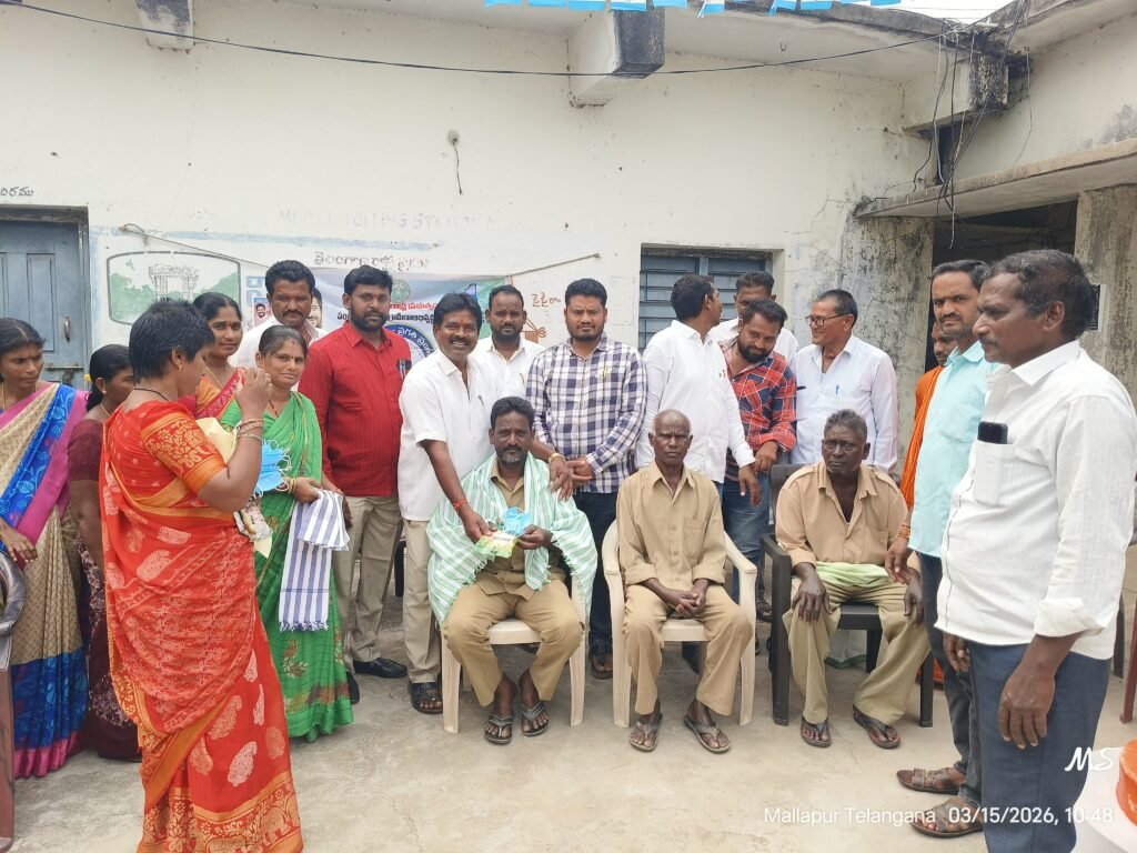 పారిశుధ్య కార్మికులకు ఘన సన్మానం