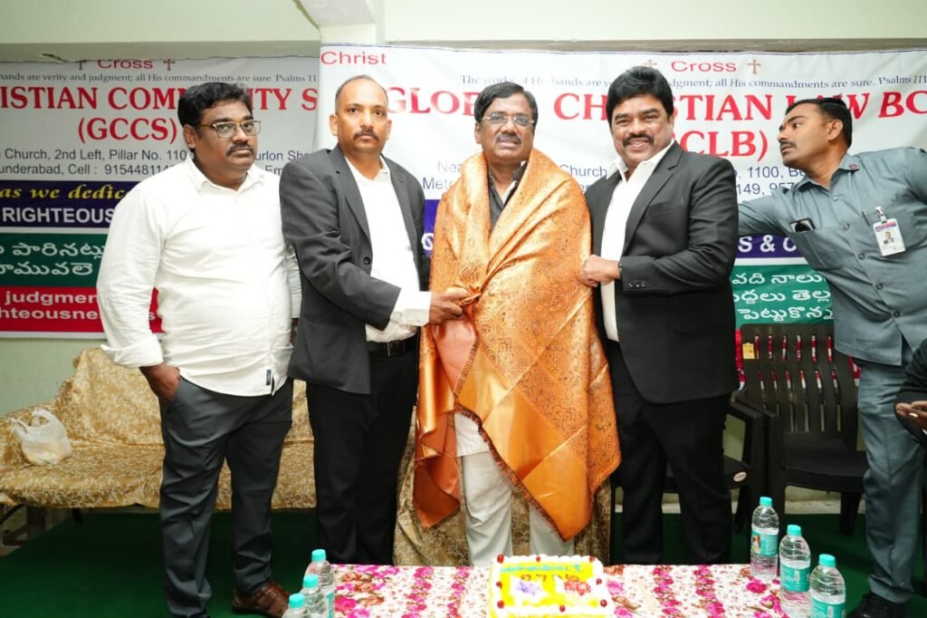 క్రిస్టియన్ భవన్ నిర్మాణానికి కృషి చేస్తా: మంత్రి వివేక్ వెంకటస్వామి