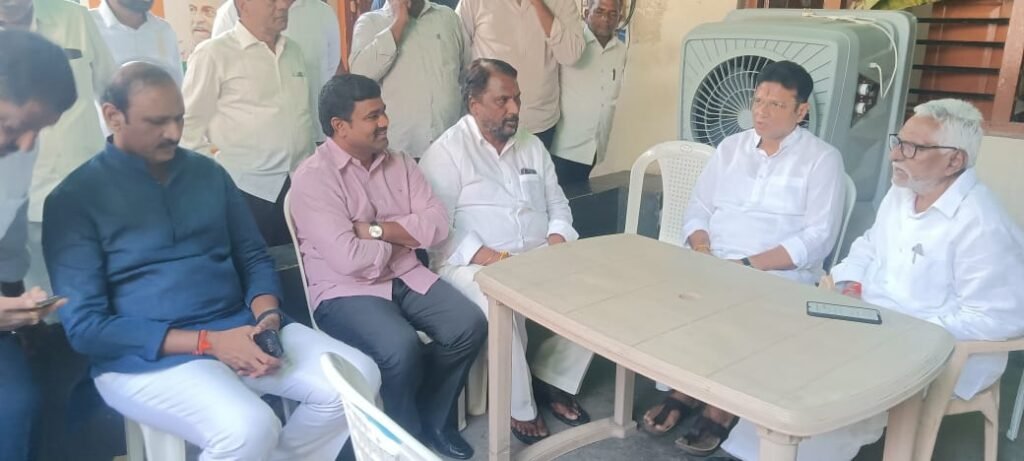 మాజీ మంత్రి జీవన్ రెడ్డికి బుజ్జగింపులు షురూ….