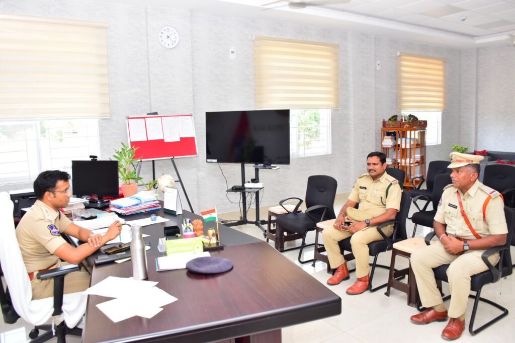 ఉద్యోగ విరమణ పొందిన ఏఎస్సై కి ఆత్మీయ వీడ్కోలు