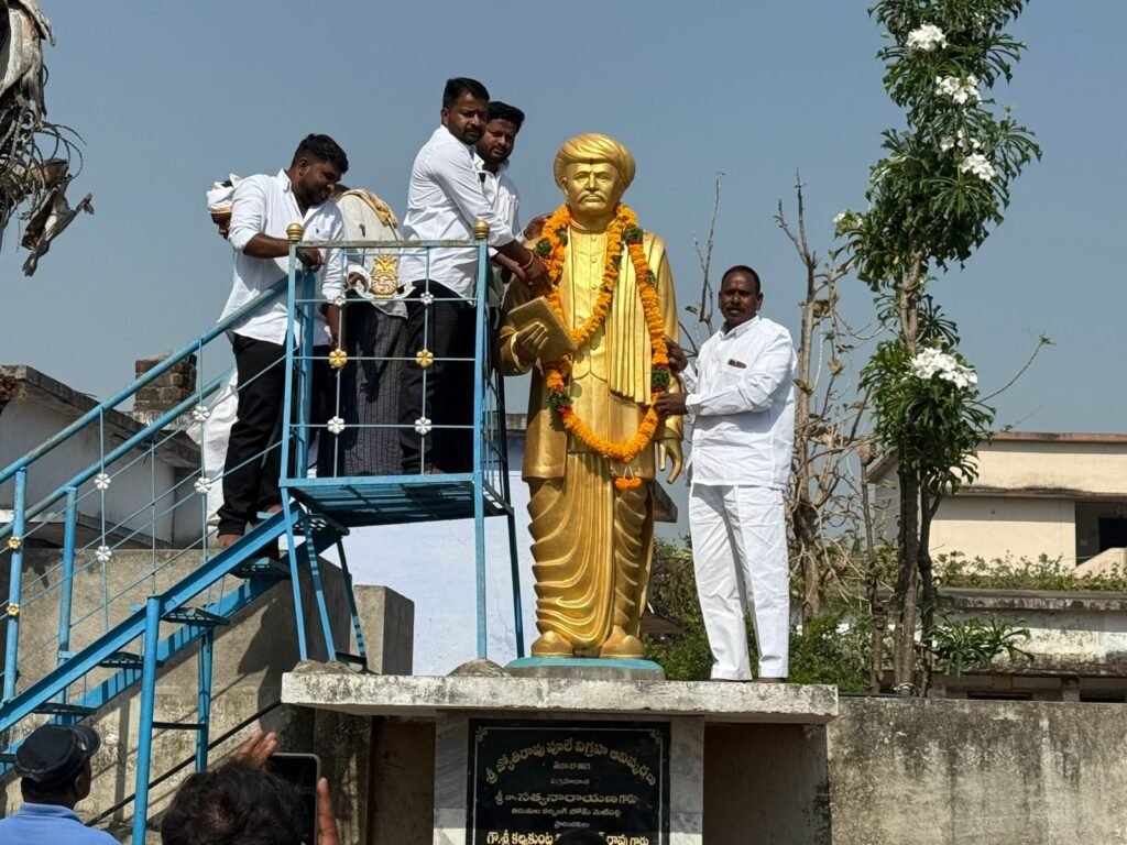 డబ్బాలో ఘనంగా పూలే జయంతి వేడుకలు