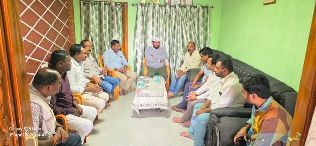 ఖుతుబోద్దీన్ పాషా, అజీమ్ కుటుంబాలకు జిల్లా ఐజేయు అధ్యకుడి పరామర్శ