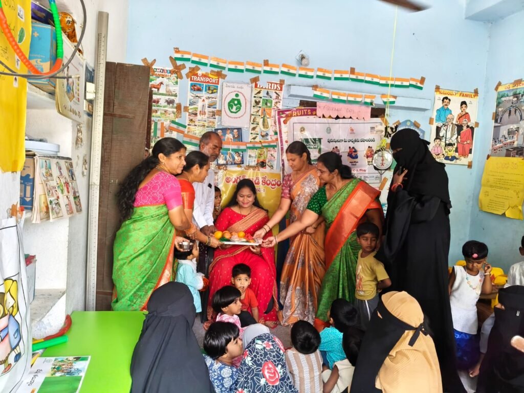 అంగన్వాడీ కేంద్రంలో ఘనంగా పోషణ పక్వాడా, గ్రాడ్యుయేషన్ డే