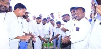 కొనుగోలు కేంద్రాలను సద్వినియోగం చేసుకోవాలి.. మంత్రి లక్ష్మణ్ కుమార్