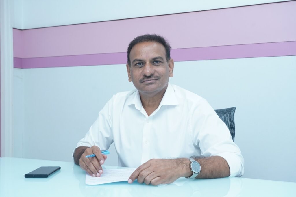 శంకర్ గౌడ్ ఆత్మబలిదానం కలచివేసింది: డాక్టర్ రఘు చిట్నేని