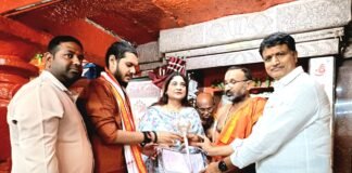 కొండగట్టు అంజన్నను దర్శించుకున్న ఎమ్మెల్యే సతీమణి