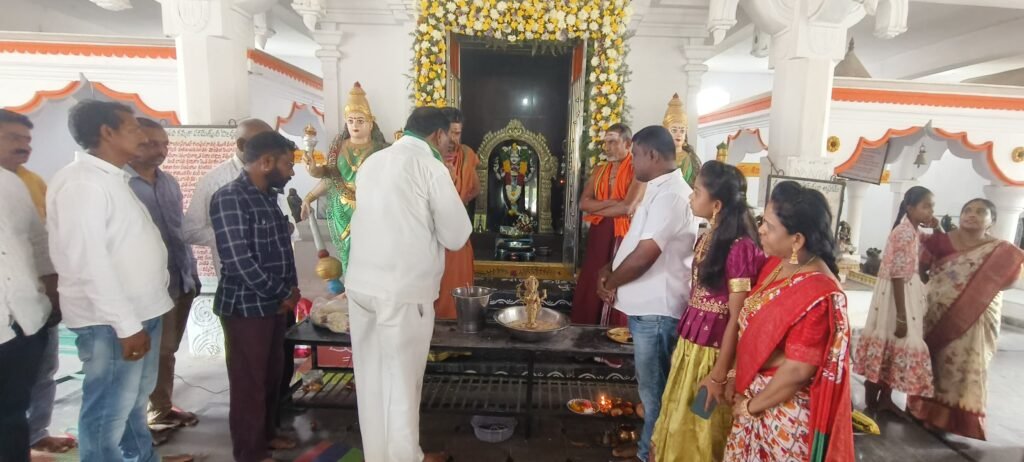 మల్లాపూర్ లో ఘనంగా వాసవి మాత జయంతి వేడుకలు