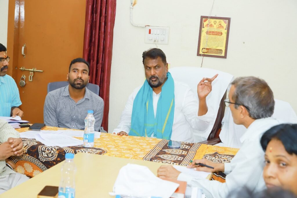 పుష్కరాల పనులు వేగవంతం చేయాలి..