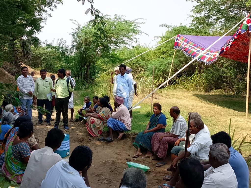 ఉపాధి హామీ పనులను పరిశీలన చేసిన సామజిక తనిఖీ బృందం