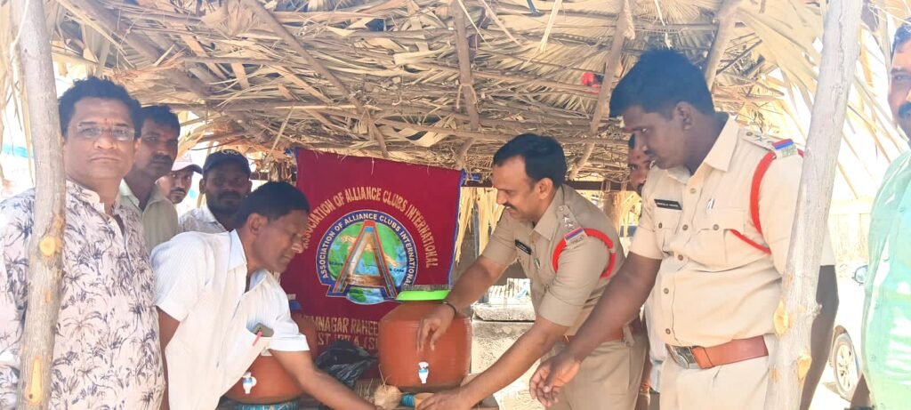సీసీ కెమెరాల ఏర్పాటుకు ప్రజలు ముందుకు రావాలి.