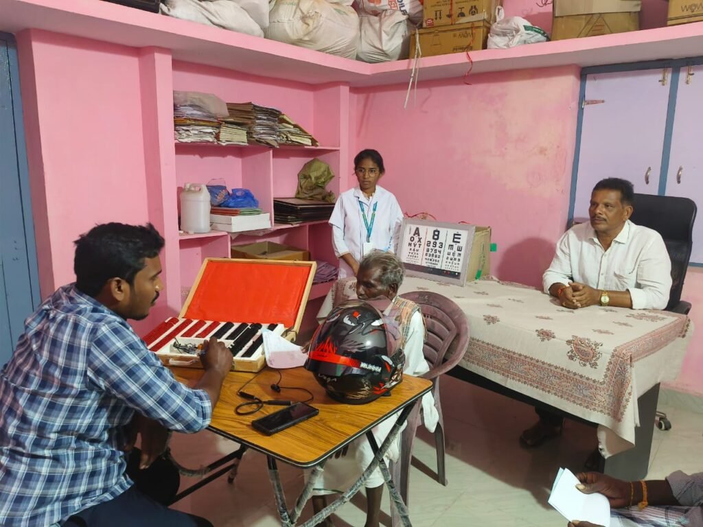 ఉచిత వైద్య శిబిరం ఏర్పాటు చేయడం అభినందనీయం