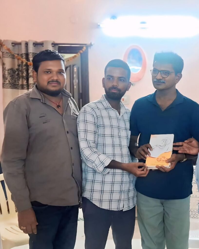 మావోయిస్టు పార్టీ మాజీ కార్యదర్శి దేవుజి ని కలిసిన బీసీ నాయకులు