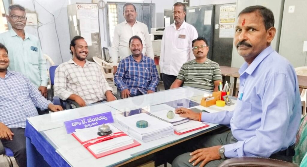 విద్య వారోత్సవ వేడుకలను విజయవంతం చేయండి : ప్రిన్సిపాల్ పిలుపు