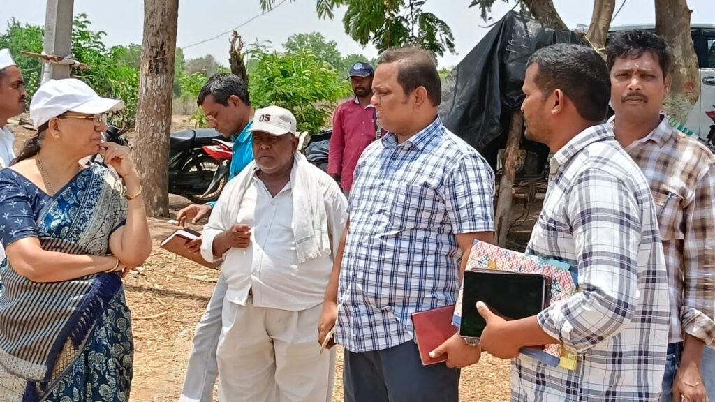 ధాన్యం కొనుగోళ్లలో వేగం పెంచాలి