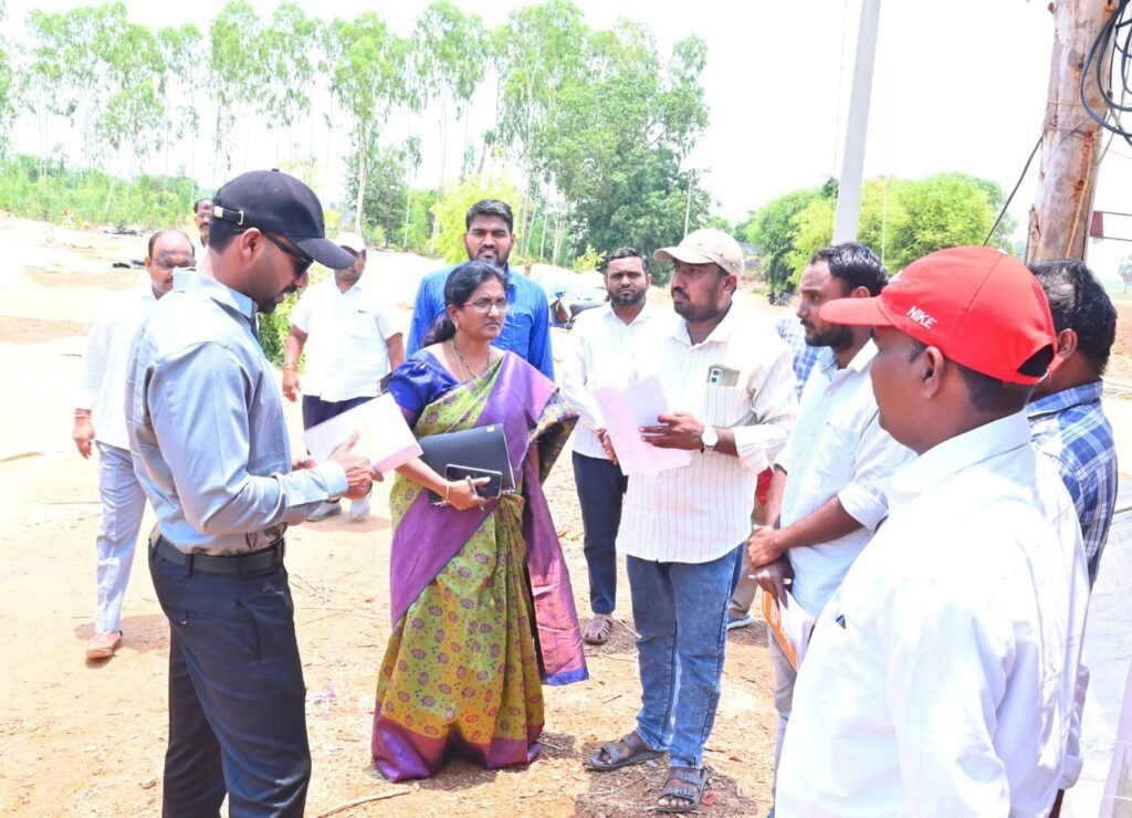 వరి ధాన్యం కొనుగోళ్లలో వేగం పెంచాలి