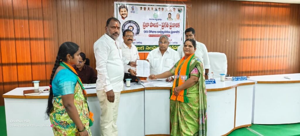 మెట్‌పల్లిలో అక్రమ లేఅవుట్లపై కౌన్సిలర్ల ఫిర్యాదు