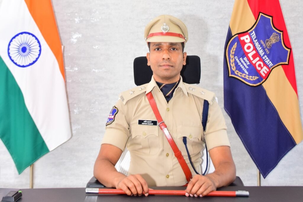 రాజీ మార్గమే రాజ మార్గం : ఎస్పీ అశోక్ కుమార్