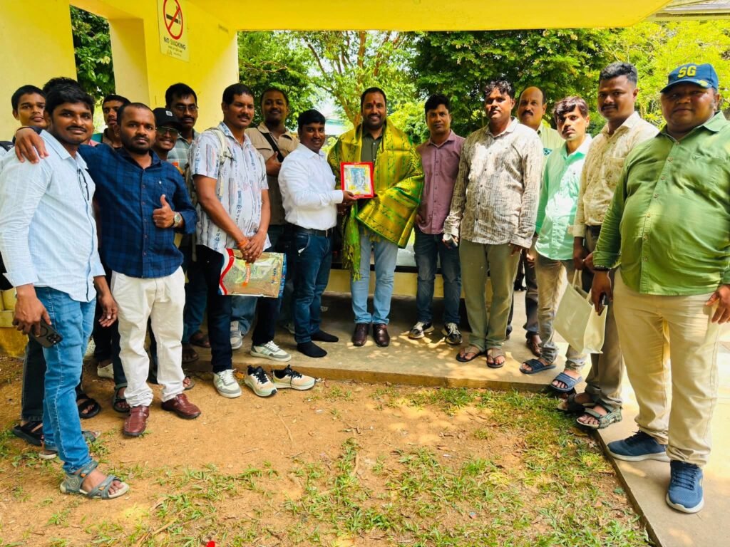 సింగపూర్‌లో వాసుదేవరావు కి ఘన సన్మానం.