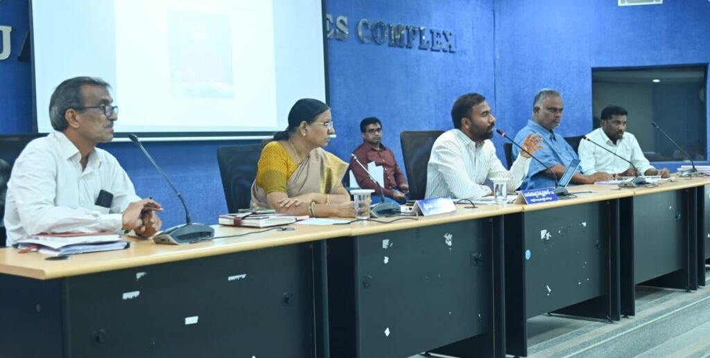 రీ–సర్వేను అత్యంత పారదర్శకంగా,పకడ్బందీగా నిర్వహించాలి:జిల్లా కలెక్టర్ బి. సత్య ప్రసాద్